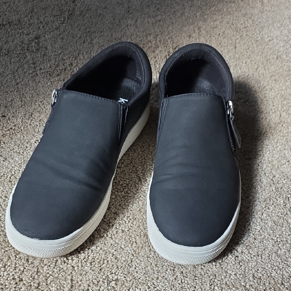 Kensie Women's Black Slip-On Flats